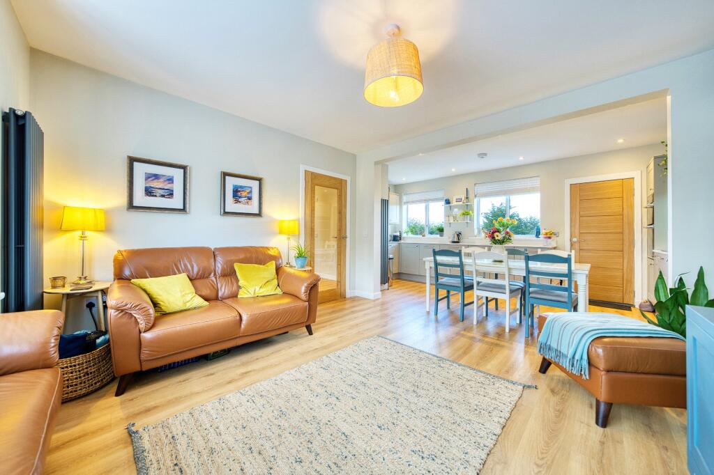 South Glassford Street, Milngavie photo 4