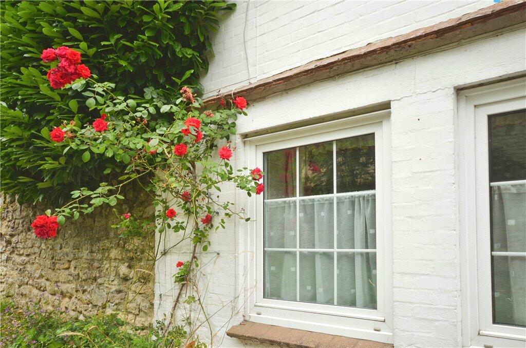 Jesses Lane, Long Crendon, Buckinghamshire photo 2