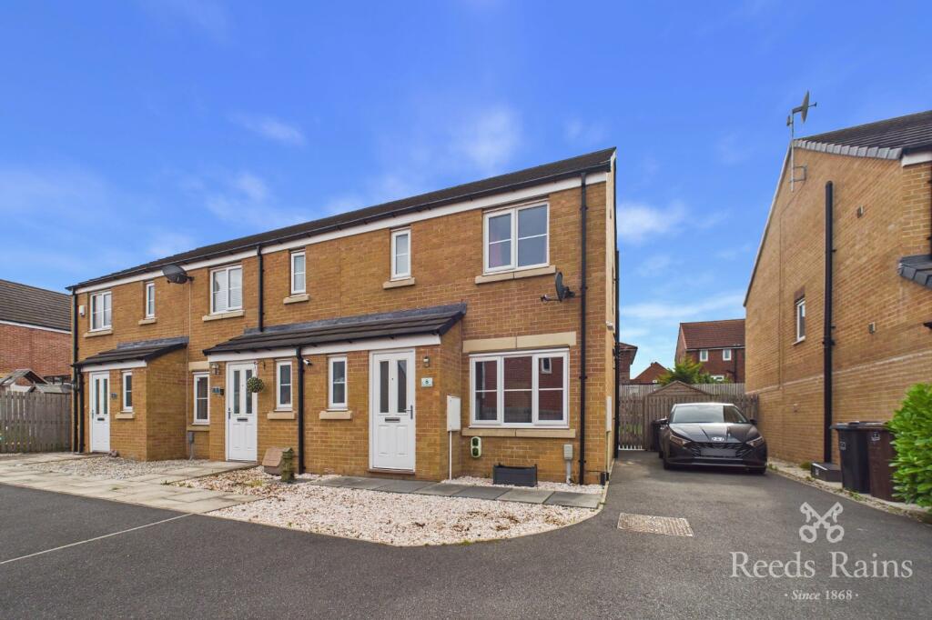 Main image of property: Scatcherd Mews, Morley, Leeds, West Yorkshire, LS27