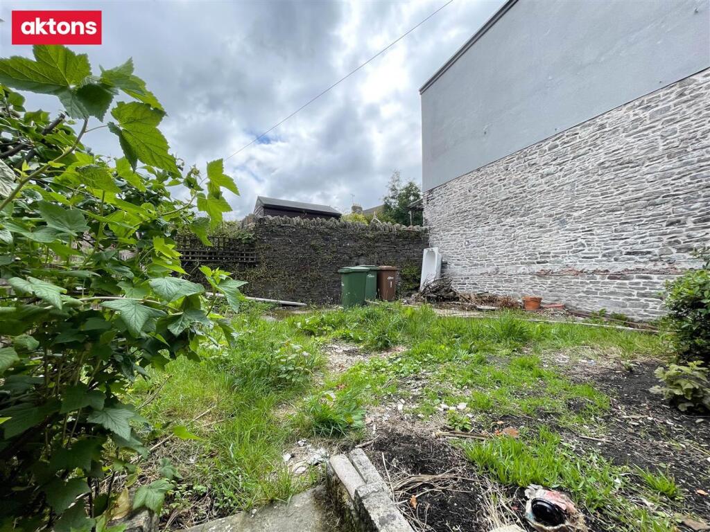 Property photo 11