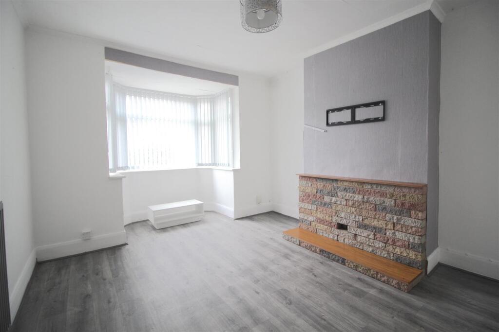 Additional image 2 of Redthorn Grove, Birmingham