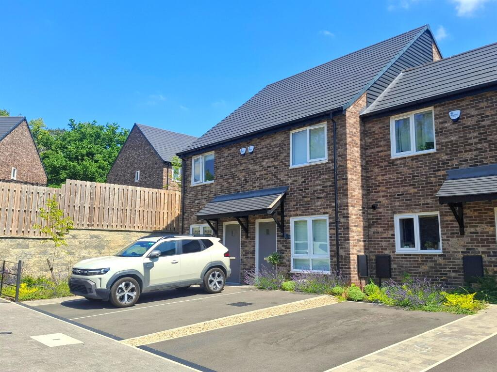 Main image of property: Deer Park Close, Alfreton