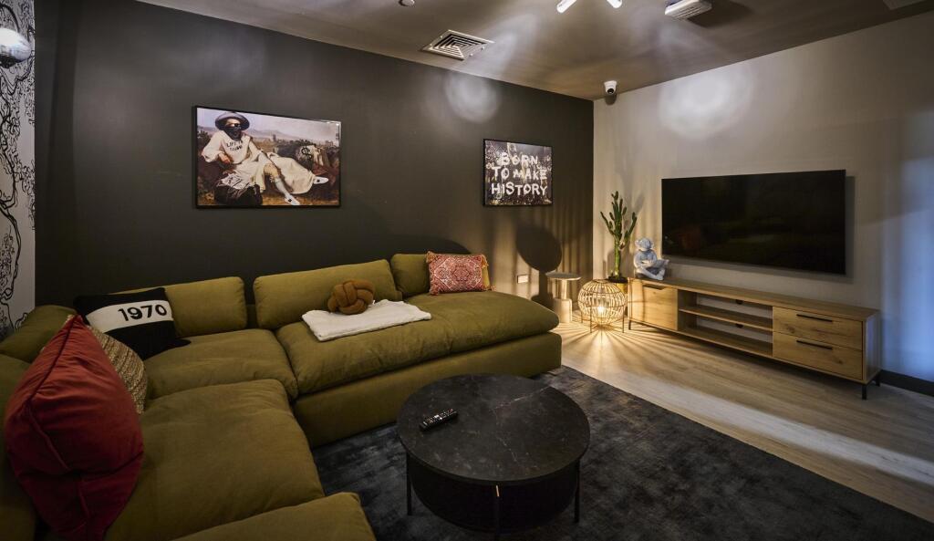Studio flat for rent