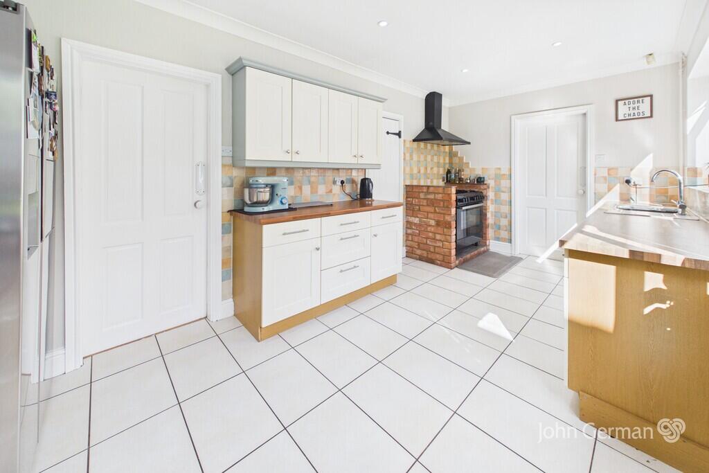 House in Leicester - View 5