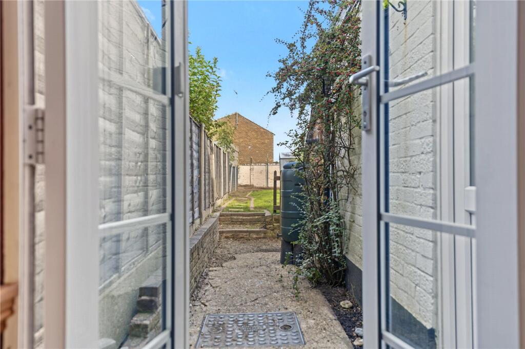 House in Stevenage - More