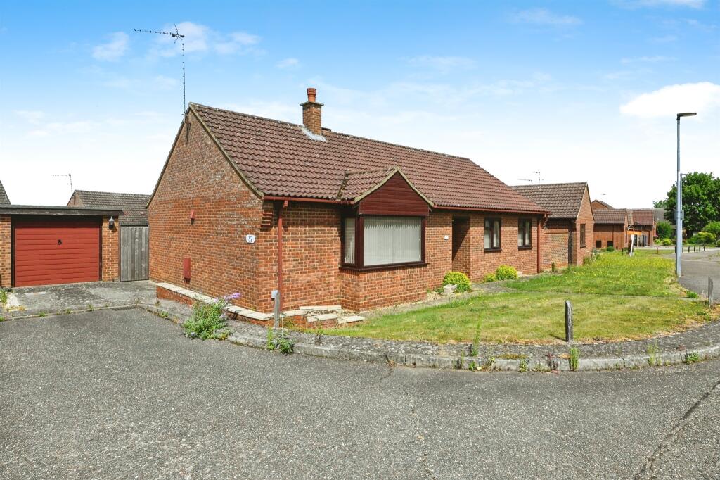 3-bed detached on Alexandra Way, Downham Market, £300,000