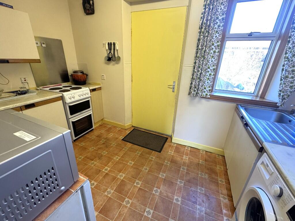Wilson Crescent, AB45 - View 5