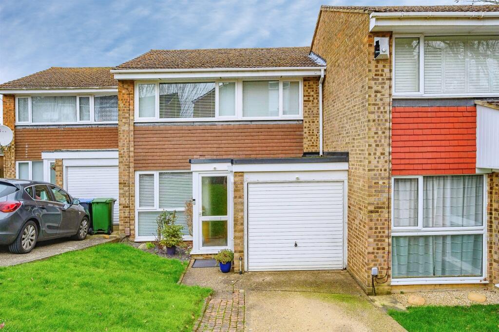 Main image of property: Blair Close, Hemel Hempstead