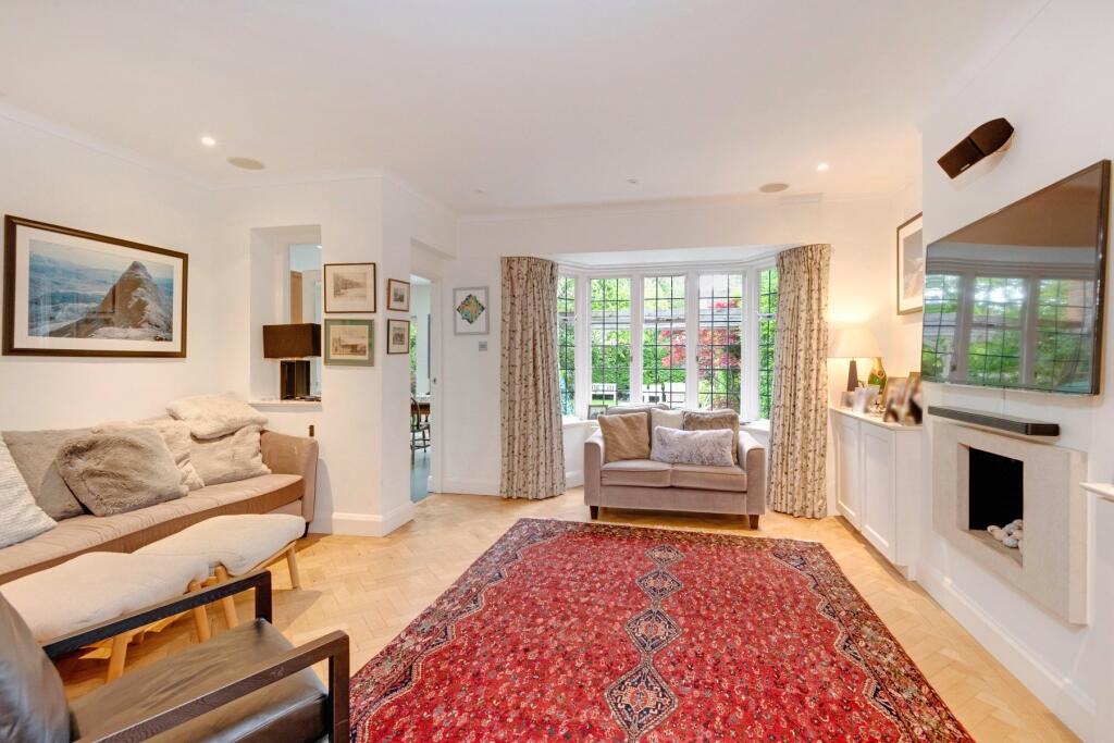 House in London, Hampstead Garden Suburb - View 3