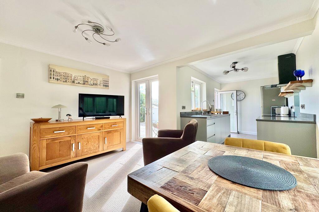House in Weston-super-Mare, Preanes Green - View 5