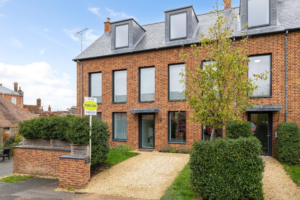 Main image of property: Bewick Mews, Hungerford, Berkshire, RG17 0QS