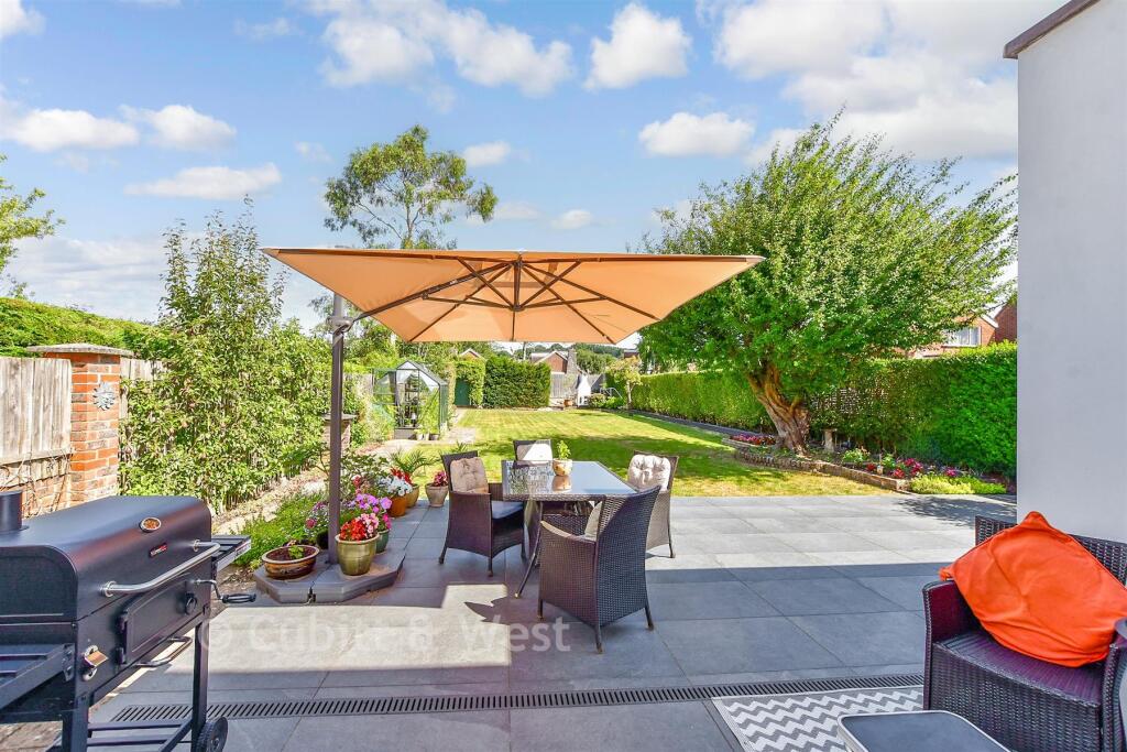 House in Havant, Warblington - View 3