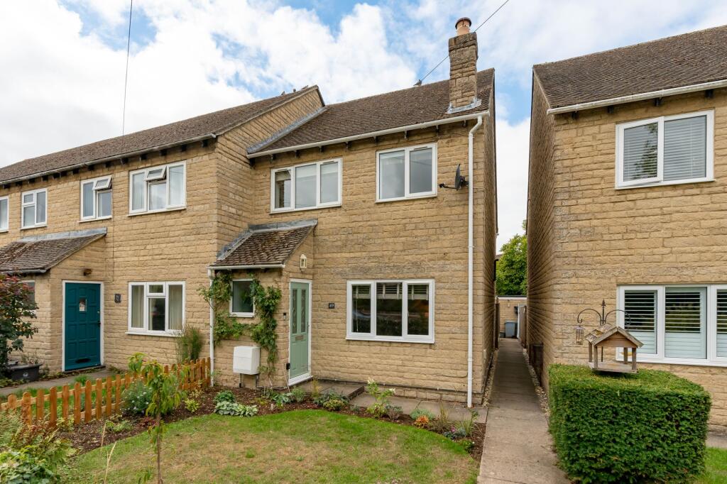 Main image of property: Pond Hill, Stonesfield, OX29