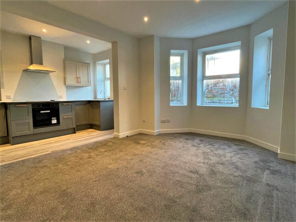 Apartment in Folkestone and Hythe, Cheriton, Folkestone - View 5