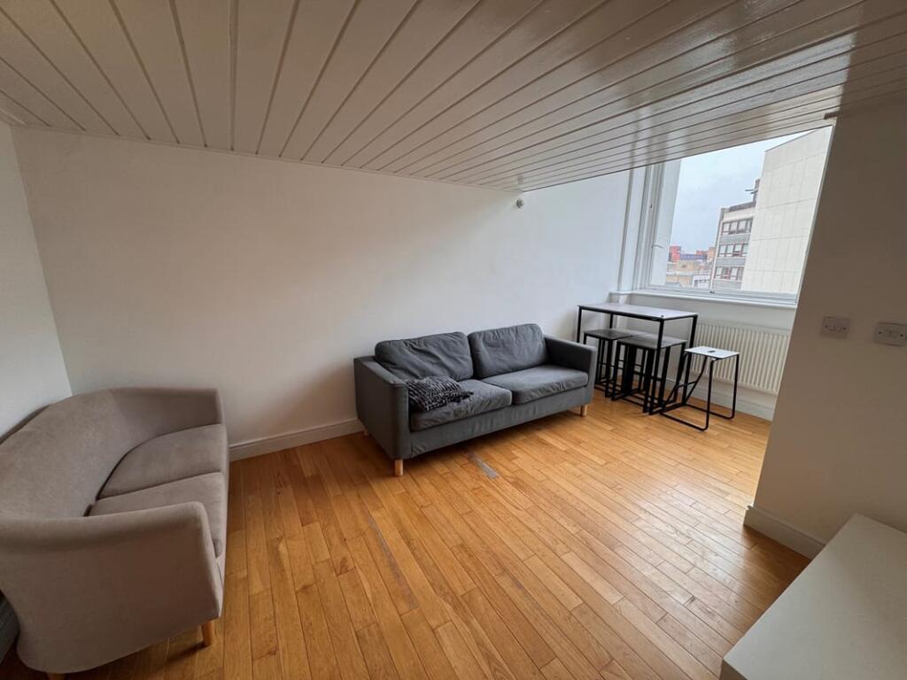 Apartment in Leicester, City of Leicester - View 5