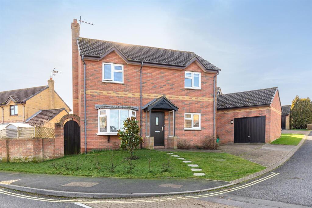 Main image of property: Goldcrest Close, Newport