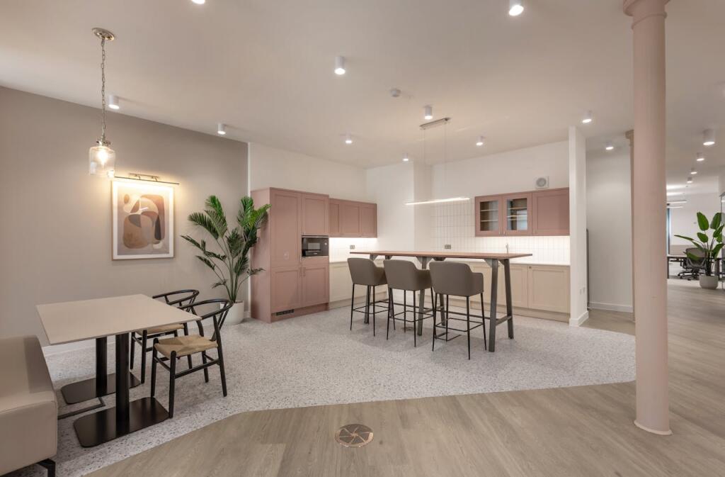 Main image of property: 4 Snow Hill, London, EC1A 2DJ