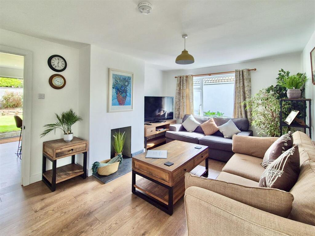 House in Truro - View 5