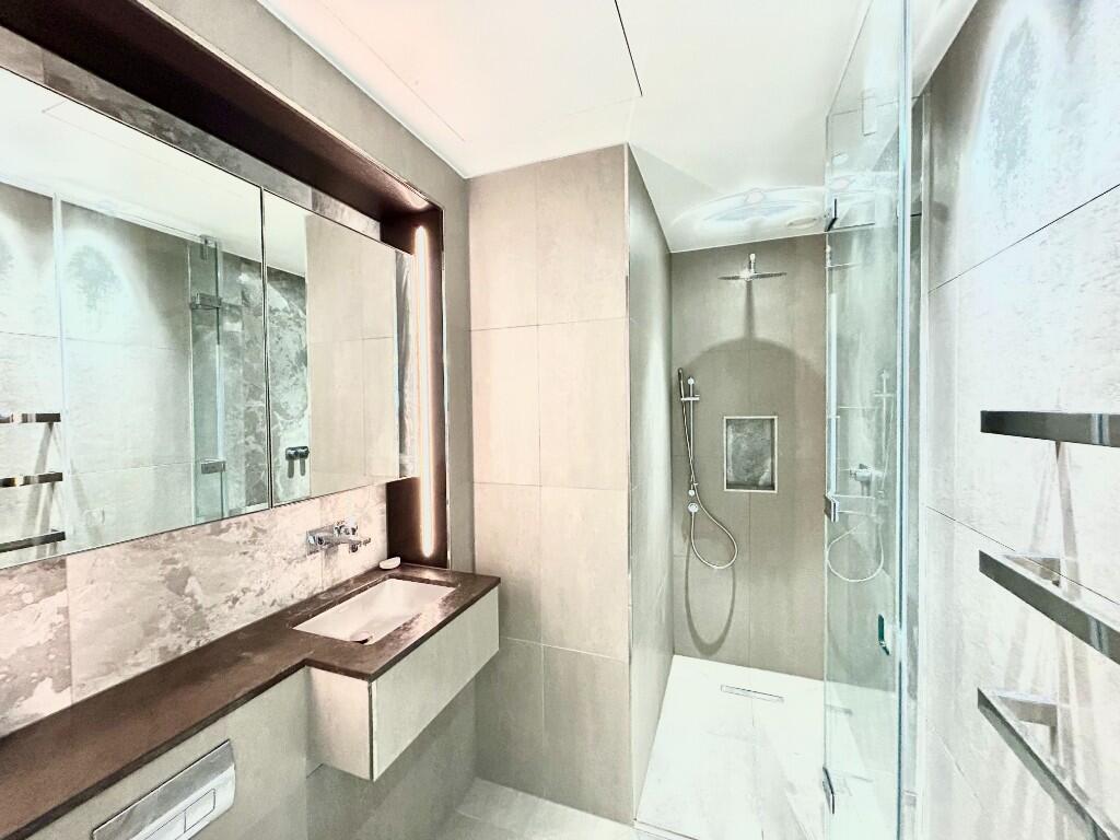 1 Bollinder Place, London, EC1V