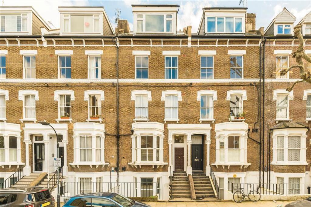 Main image of property: Gratton Road, Brook Green