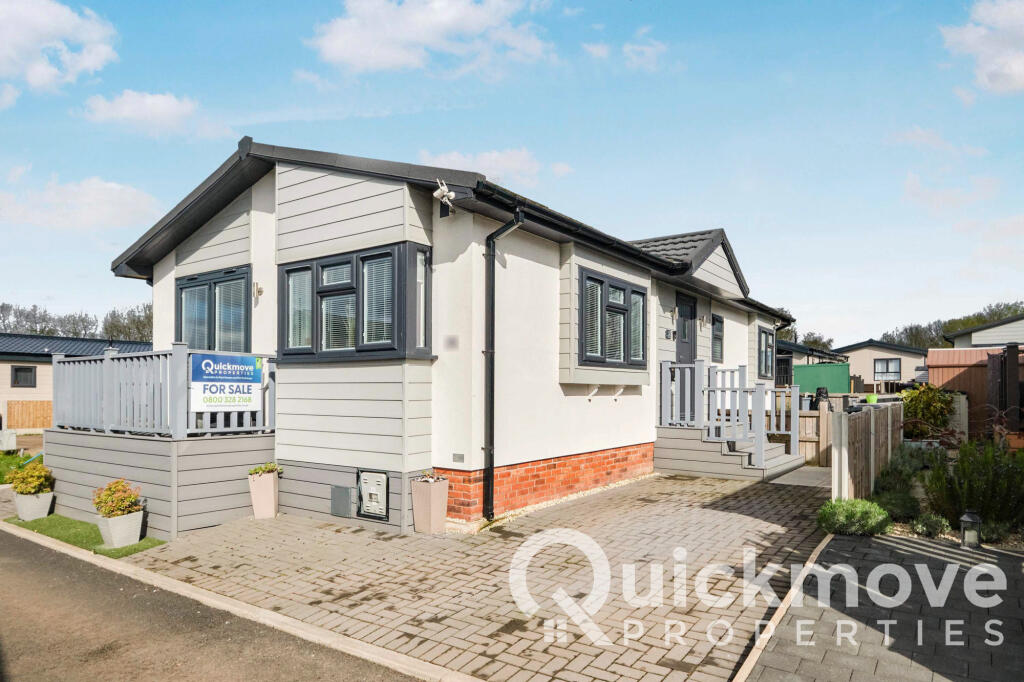 2-bed caravan on Bridgnorth, Shropshire, WV15, £199,950