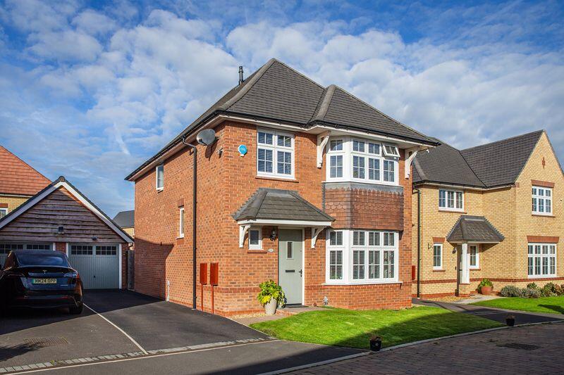 4-bed detached on Taunton Place, Henhull, Nantwich, £416,500