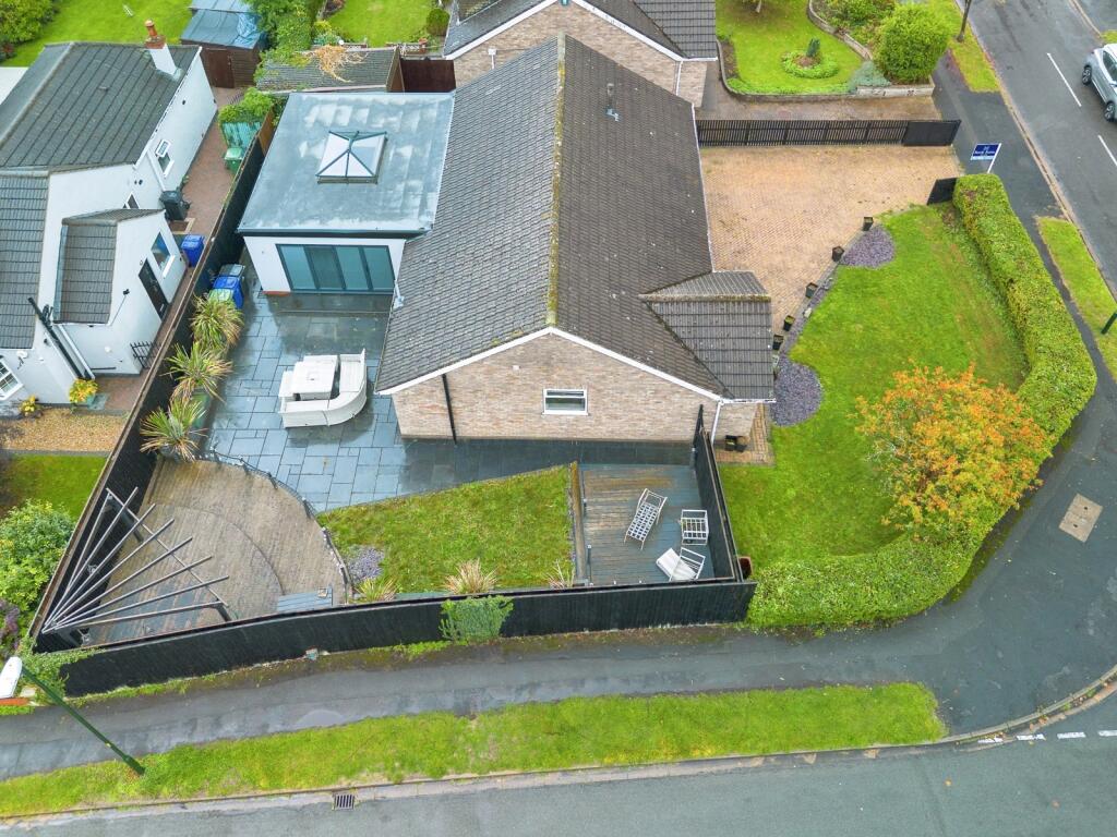 House in Doncaster - View 2