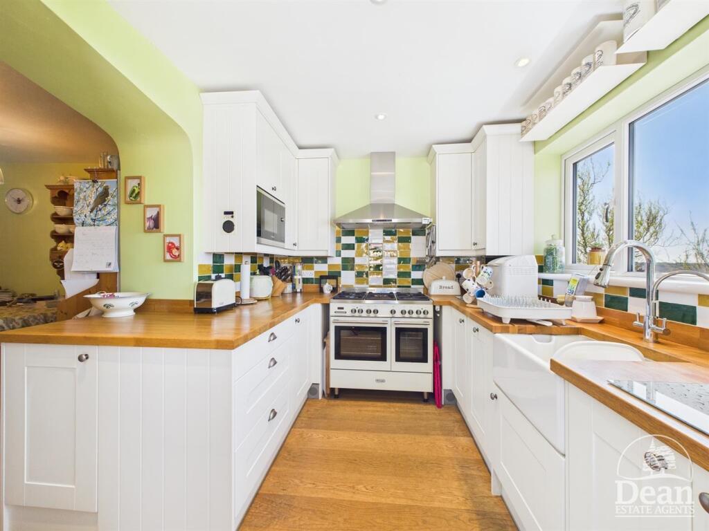 House in Cinderford, Denecroft - View 2