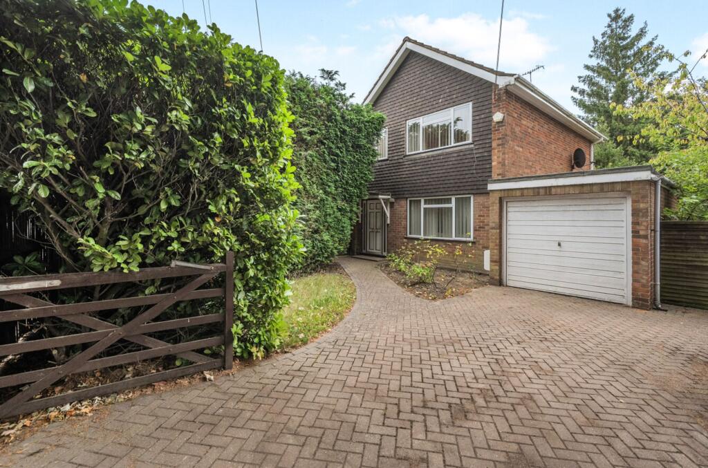 House in Tonbridge - View 2
