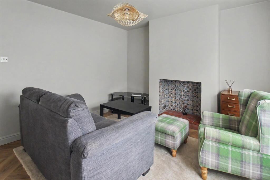 House in Nottingham - View 2