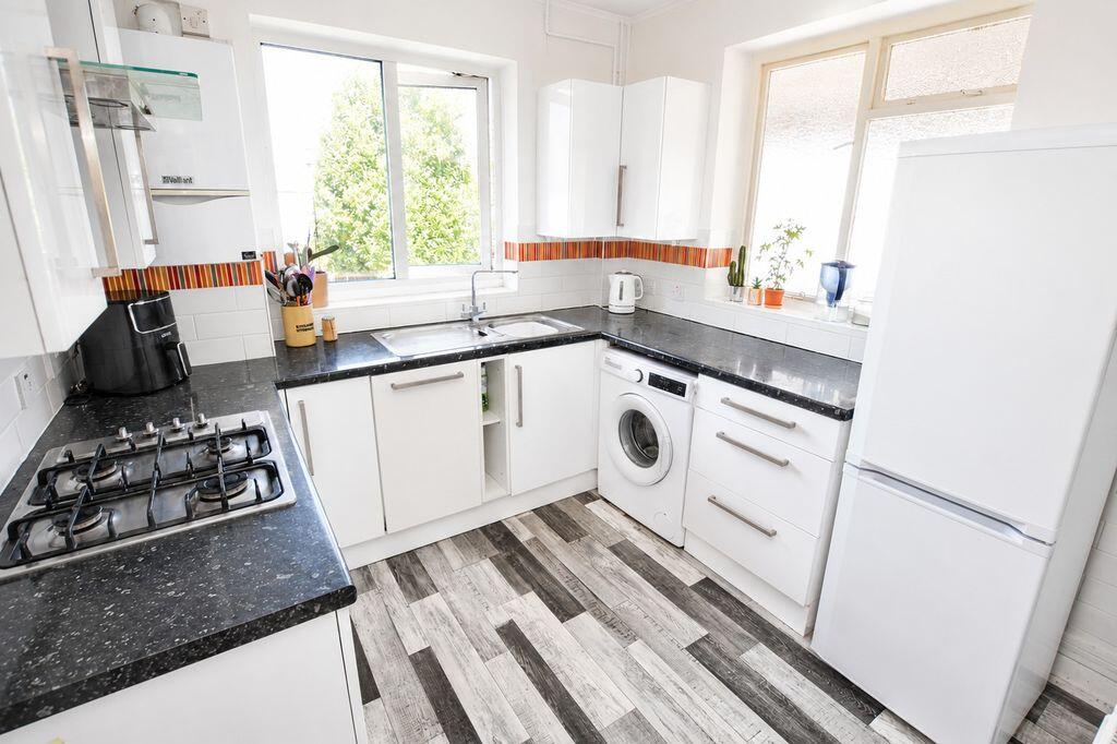 Apartment in Maidstone, Kent - View 5