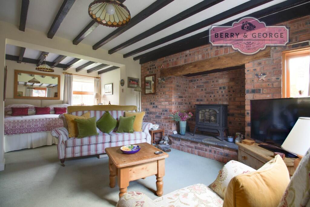 Tan Y Bryn, Village Road, Cadole, CH7 5LL photo 3
