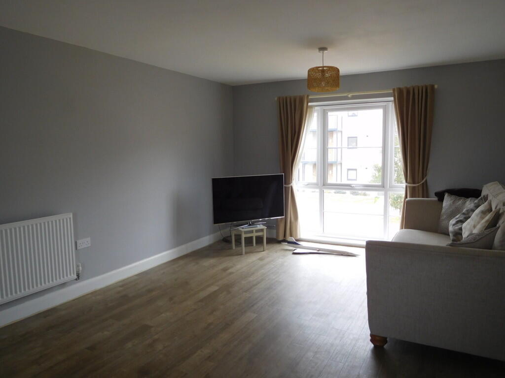 Dowsell Way, Yate photo 5
