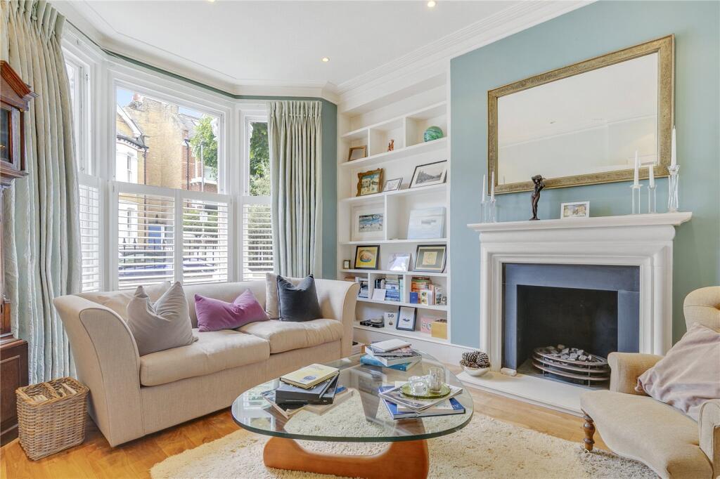 Honeywell Road, SW11 photo 2
