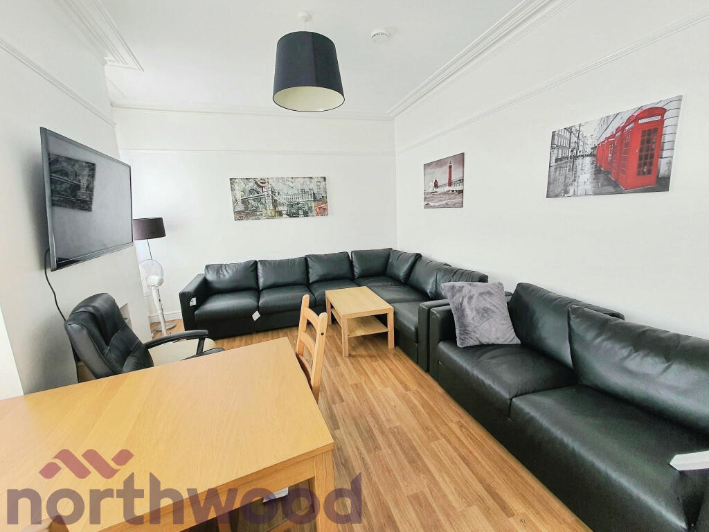 House in Warrington - View 5