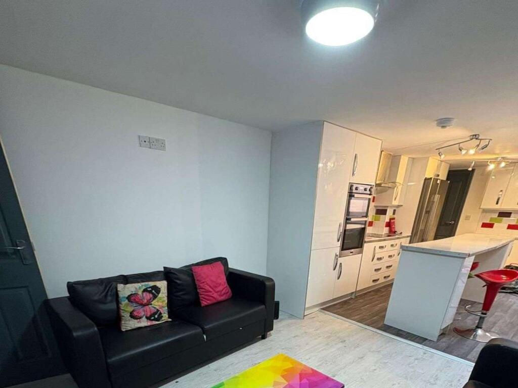 Additional image 8 of Teignmouth Road