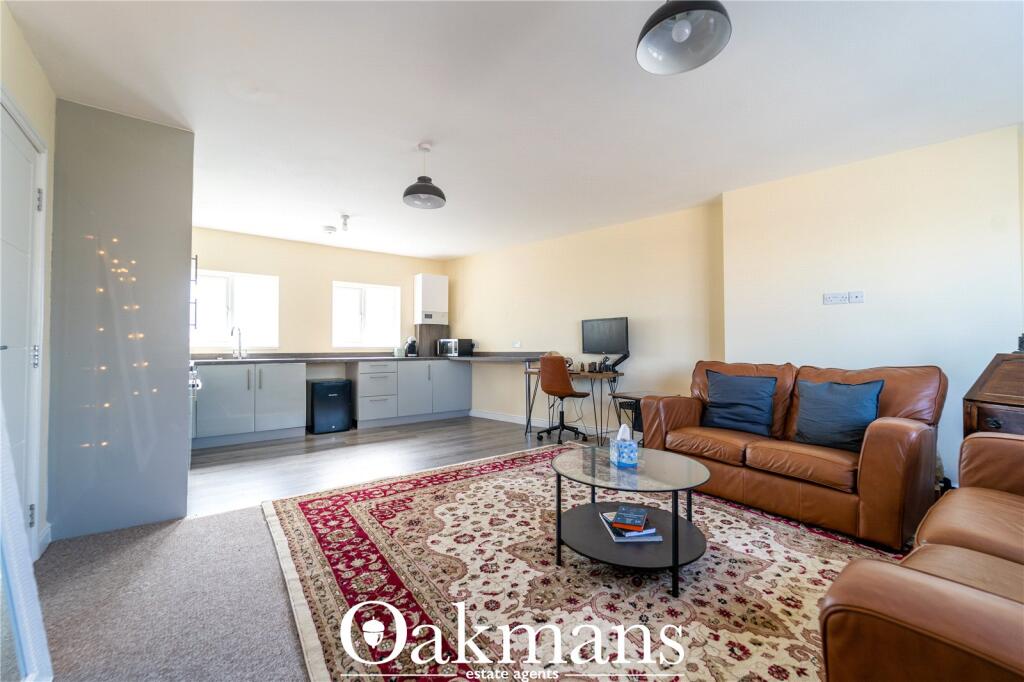 Apartment in Birmingham, Northfield - View 5