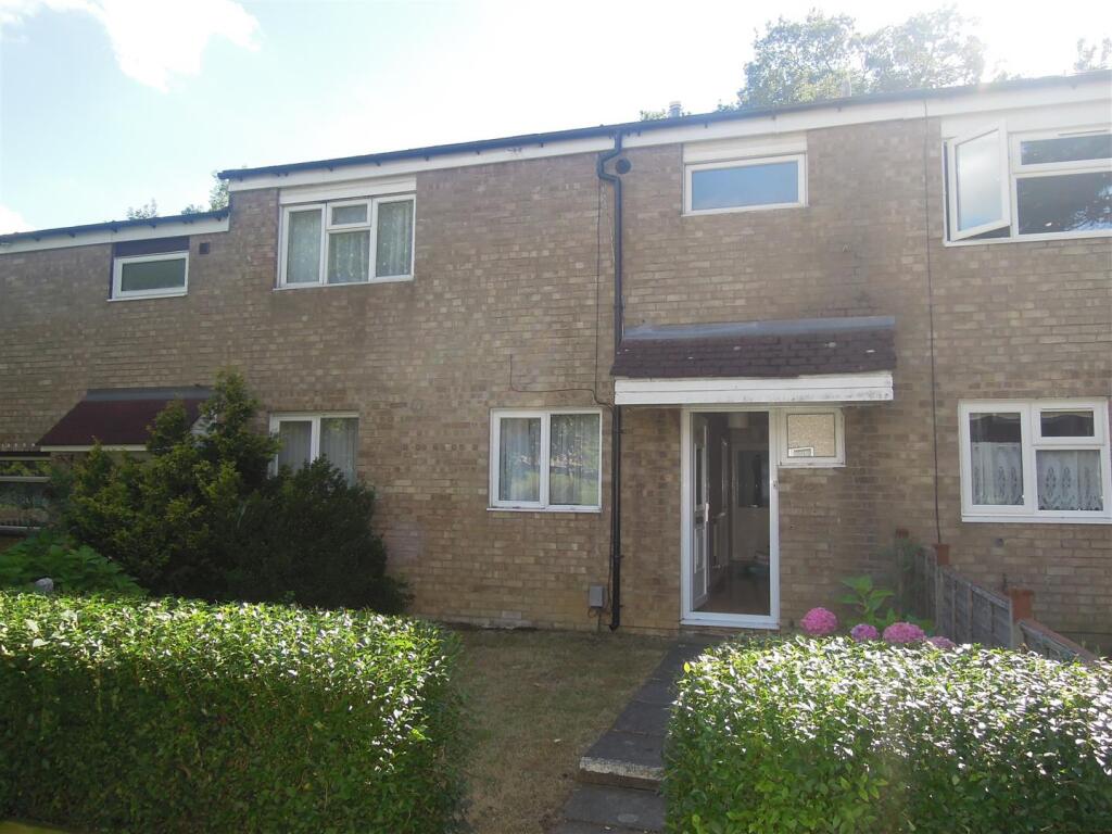 Main image of property: Bude Crescent, Stevenage, Hertfordshire, SG1 2QT