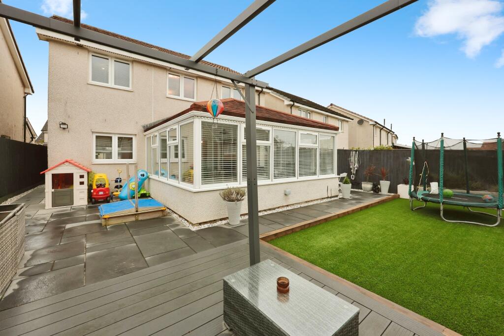 House in Dunfermline, Fife - View 3