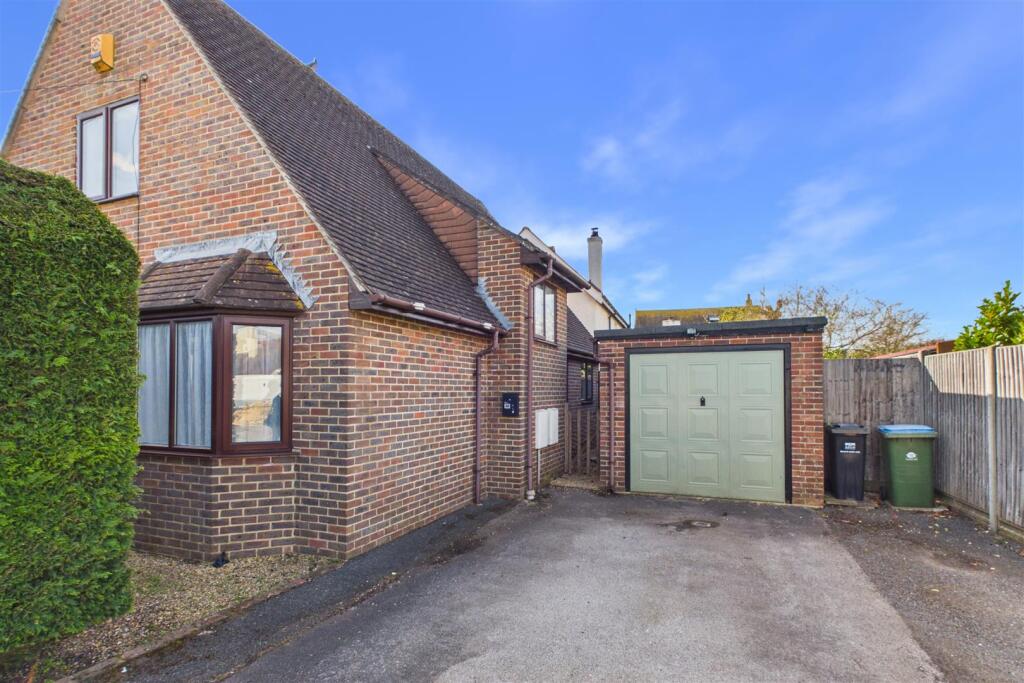 House in Arun, Aldwick - View 5