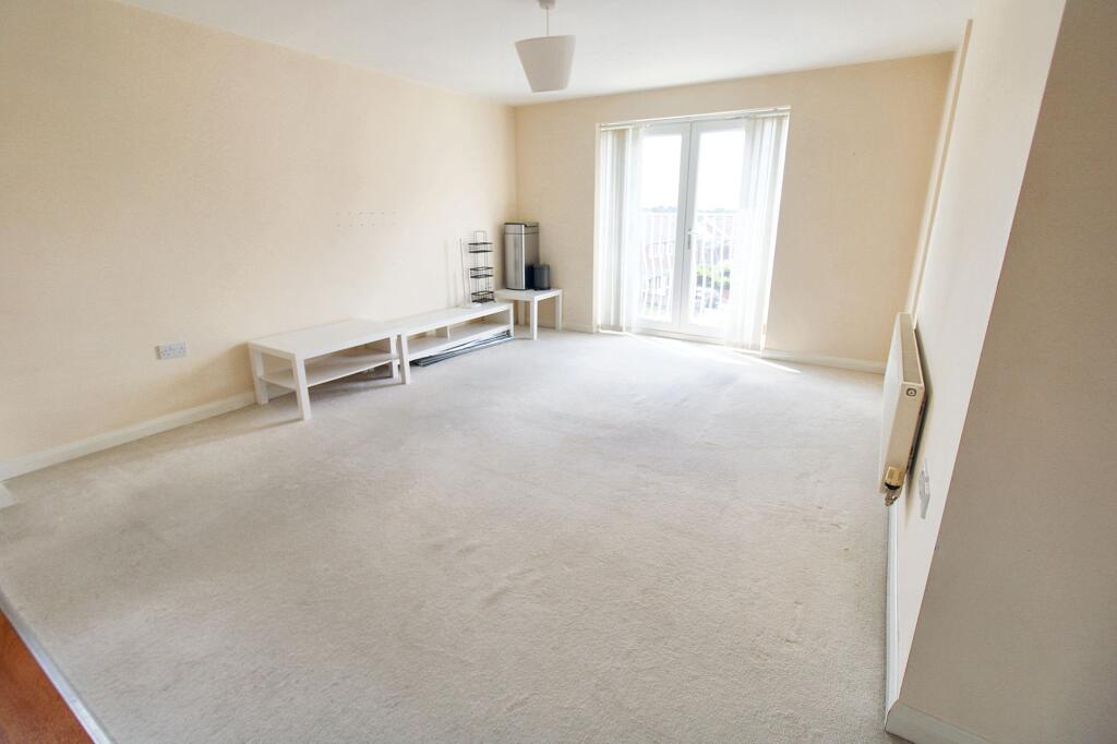 Wordsworth Road, Denton, M34 photo 4