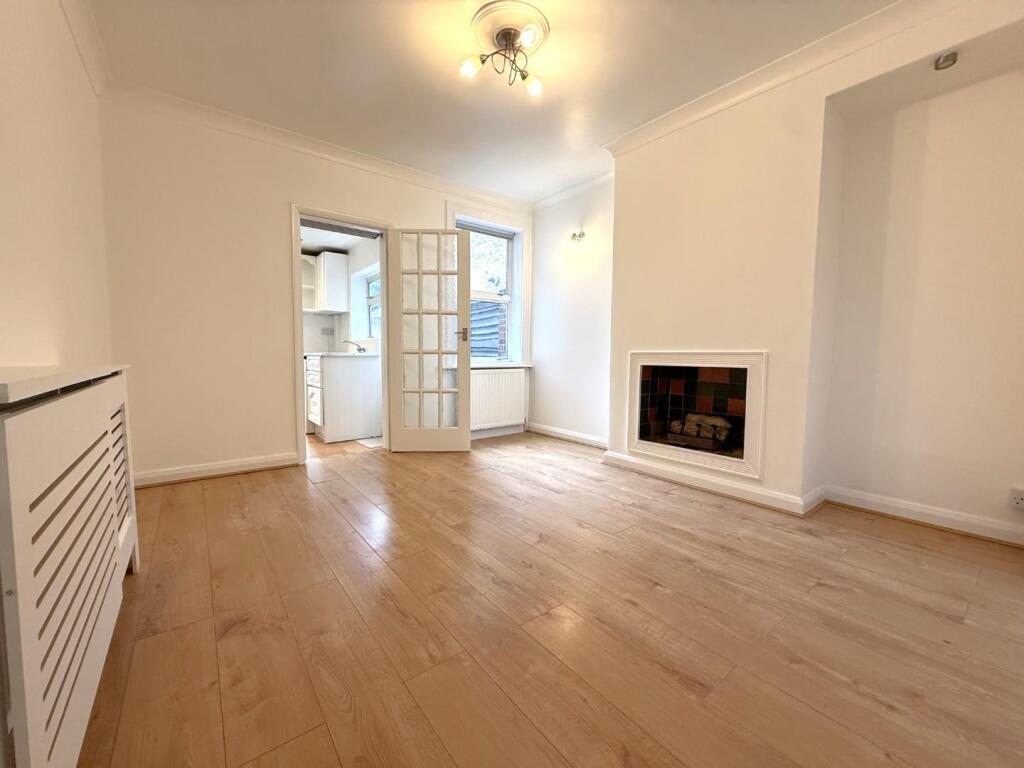 House in Watford - View 5