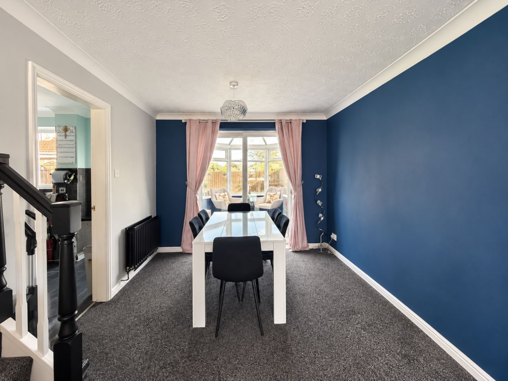 House in Blyth, South Beach Estate, Waterloo - More