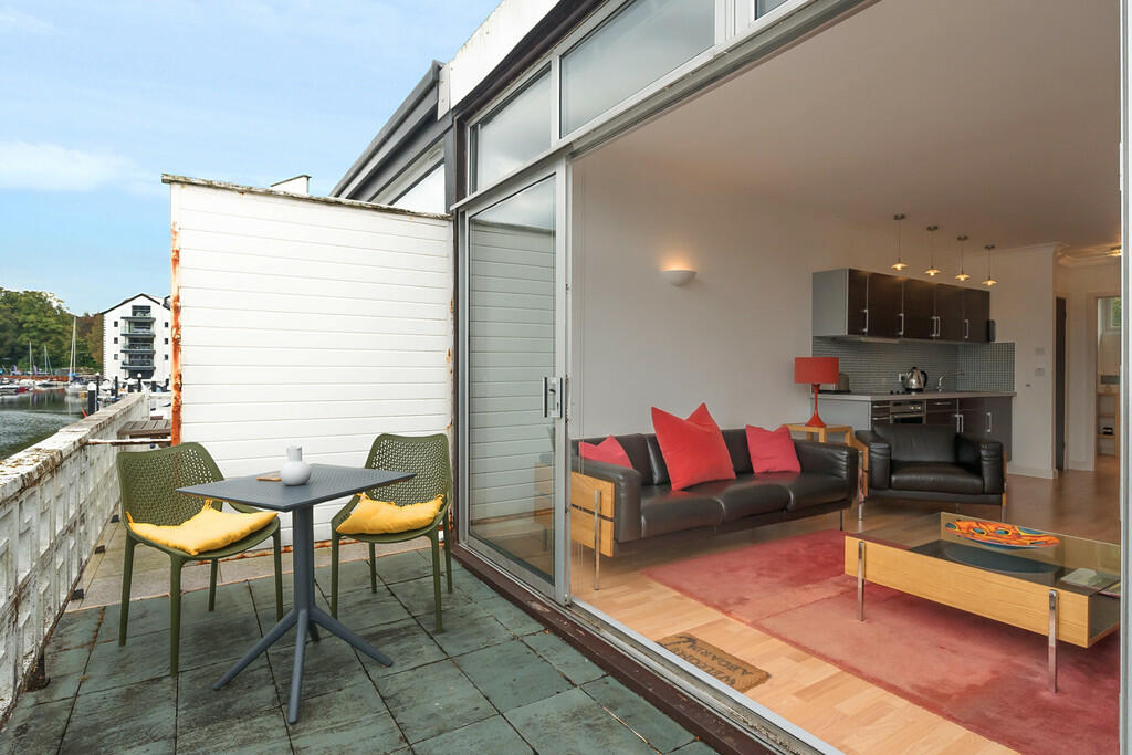 33 Nabwood, Windermere Marina Village, Bowness On Windermere, Cumbria, LA23 3BN photo 4