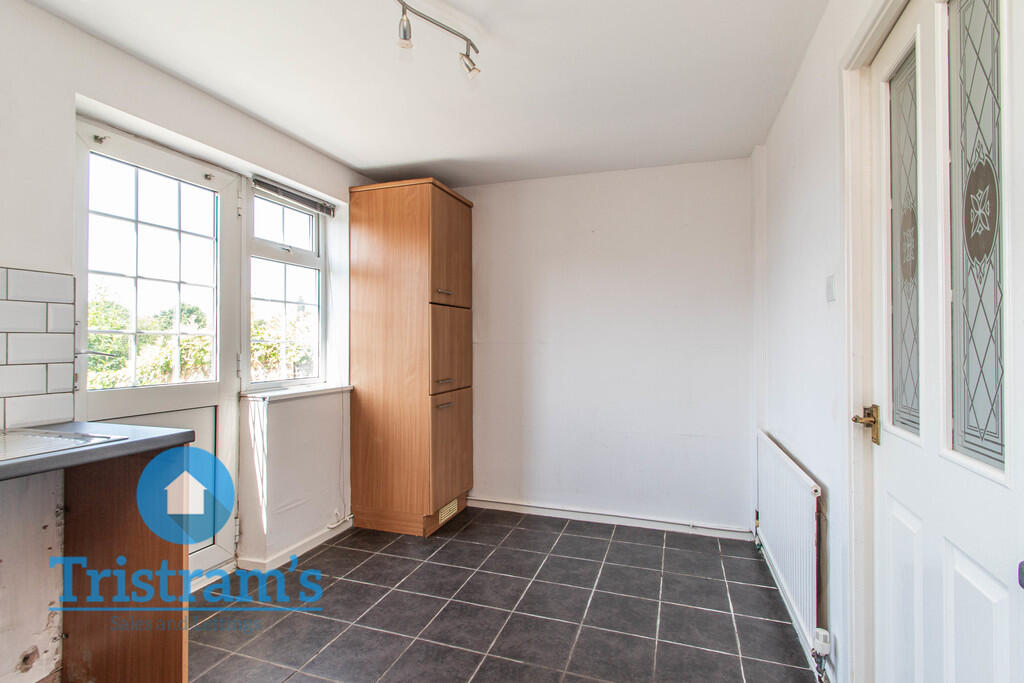 Gleneagles Drive, Arnold - View 4