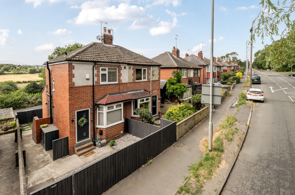 Main image of property: Tong Road, Leeds, West Yorkshire, LS12