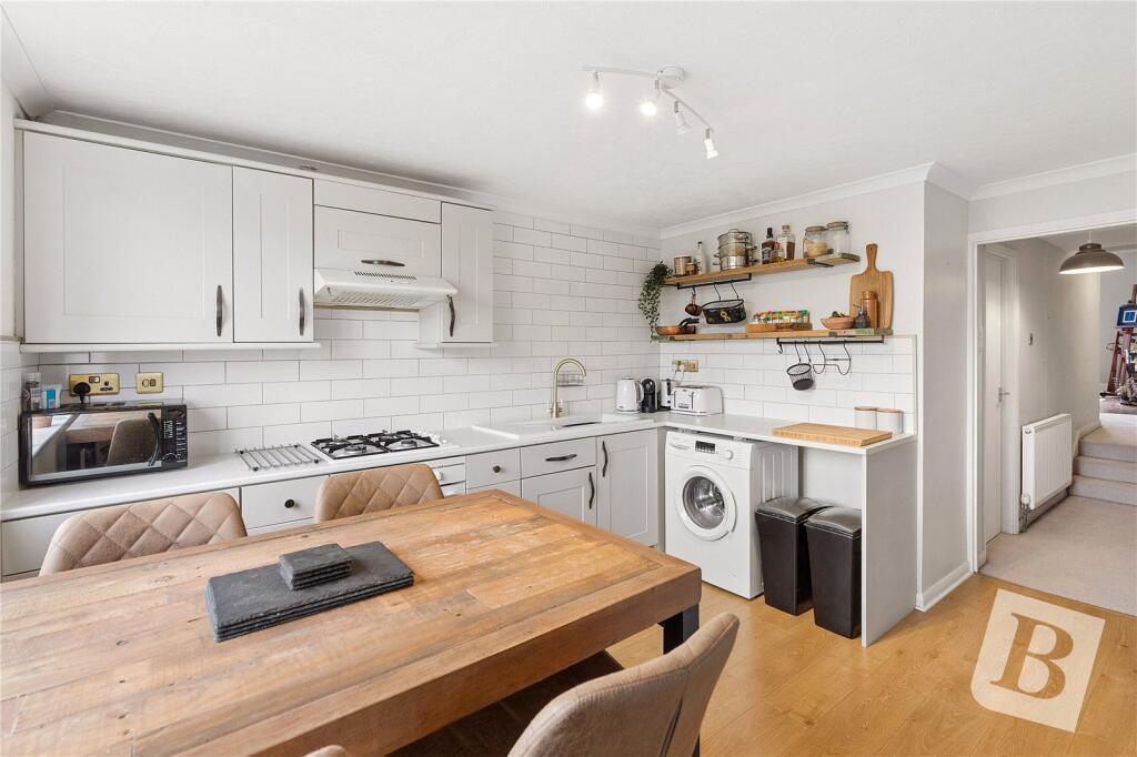 Apartment in Gravesham, Gravesend - View 5