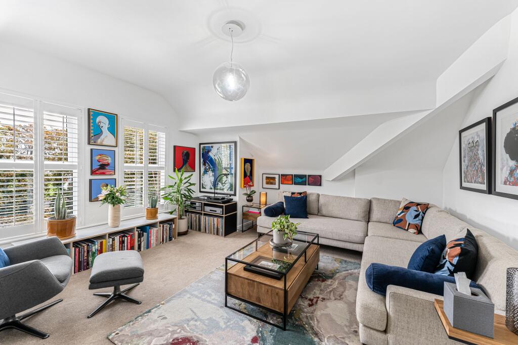 Apartment in Liverpool - View 4