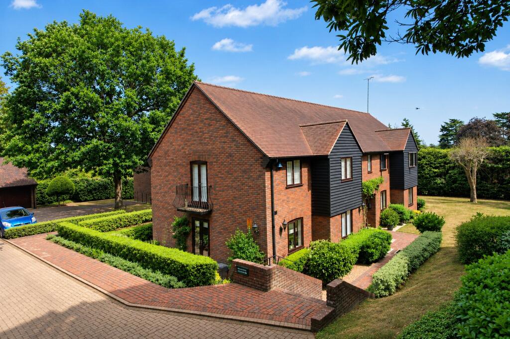 Main image of property: Greenhill Road, Farnham, Surrey, GU9
