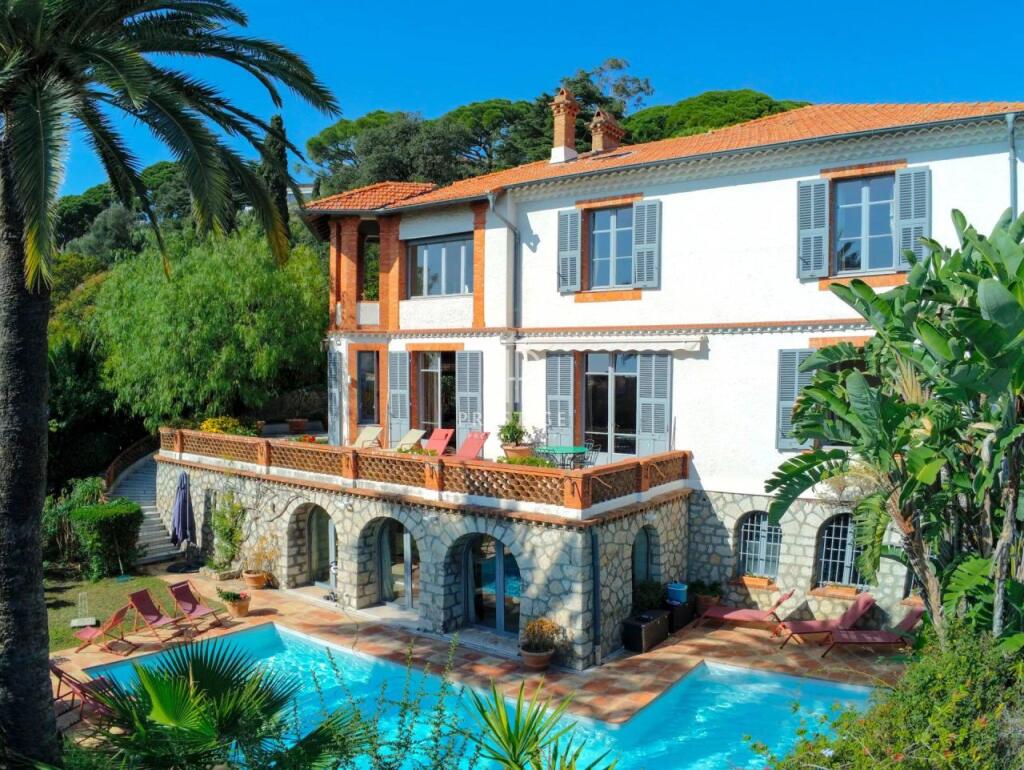 Main image of property: Provence-Alps-Cote d`Azur, Alpes-Maritimes, Cannes